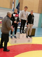 63-kiloisisten mestariksi väänsi Perhon Kirin Lauri Karjalainen ennen Viialan Pyryn Eemeli Rautasta (2.) ja Vaajakosken Kuohun Juho Lambergia (3.)